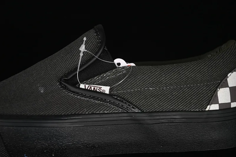 All categories Vans Vans series Vans Low Vans low-top Vainl Archive x Vans Classic Slip-On joint model Vans low-top casual sneakers VN000BVZRUX
